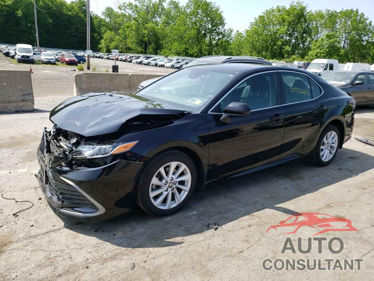 TOYOTA CAMRY 2021 - 4T1C11AK3MU492792