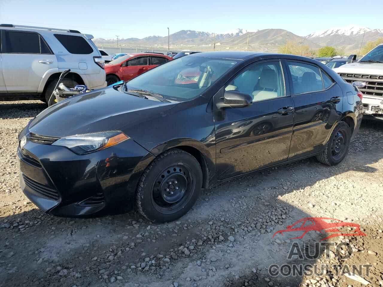 TOYOTA COROLLA 2018 - 2T1BURHEXJC095157
