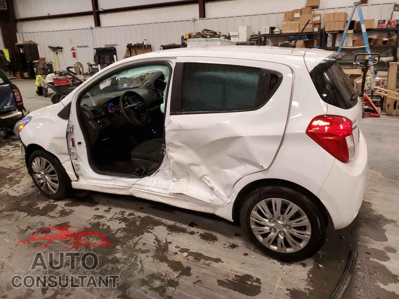 CHEVROLET SPARK 2019 - KL8CB6SA5KC815191