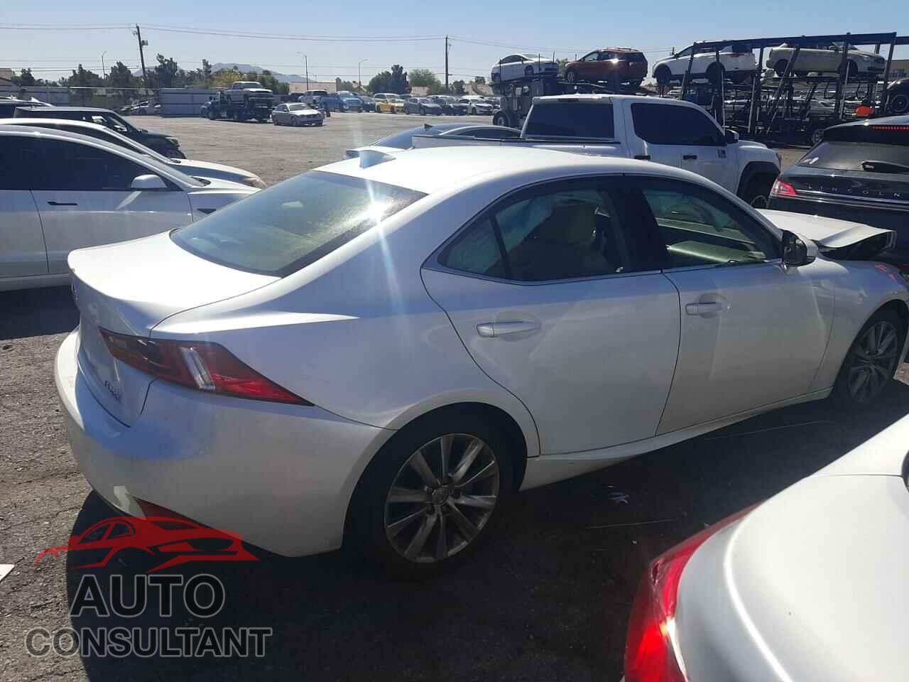LEXUS IS 2016 - JTHBA1D23G5008788