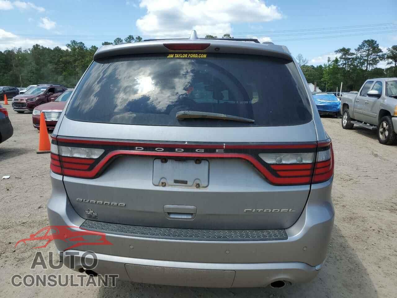 DODGE DURANGO 2018 - 1C4RDHEG4JC316629