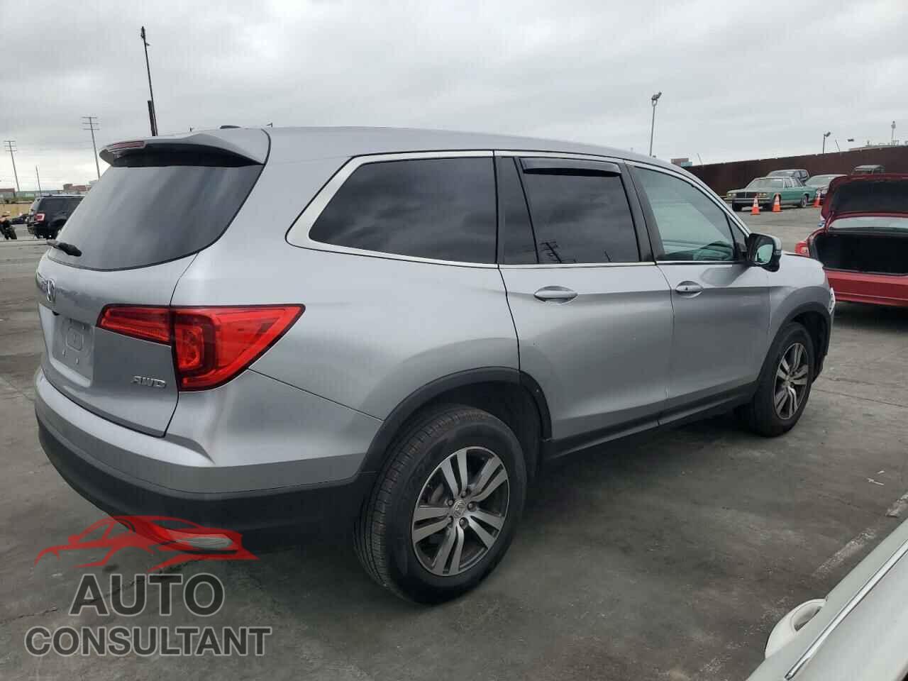 HONDA PILOT 2017 - 5FNYF6H36HB009673
