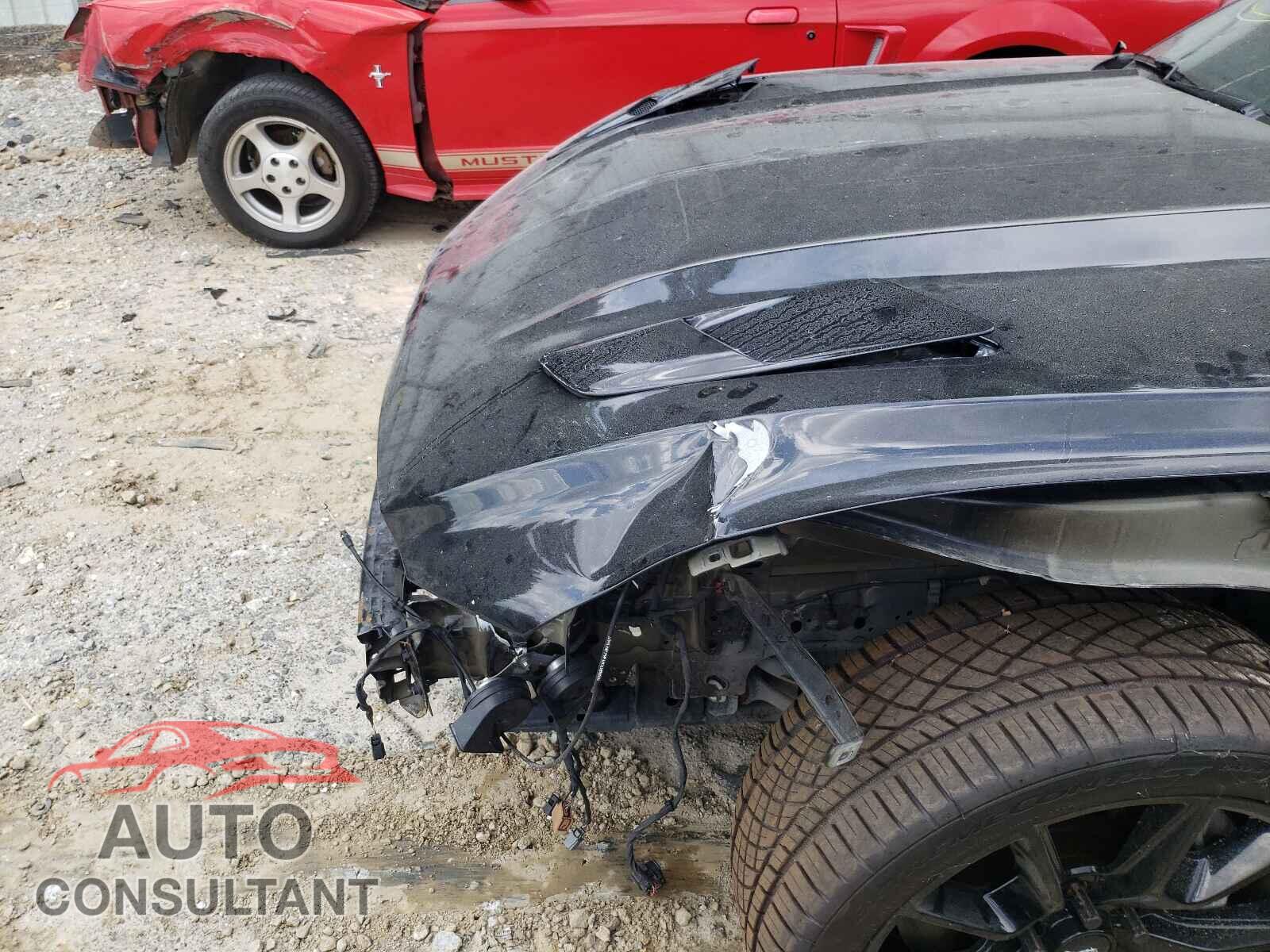 FORD MUSTANG 2017 - 1FA6P8CF4H5290736