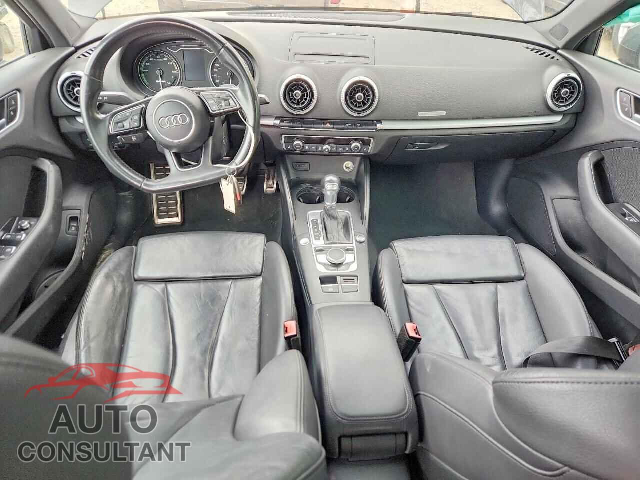 AUDI A3 2017 - WAUUPBFF0HA053109