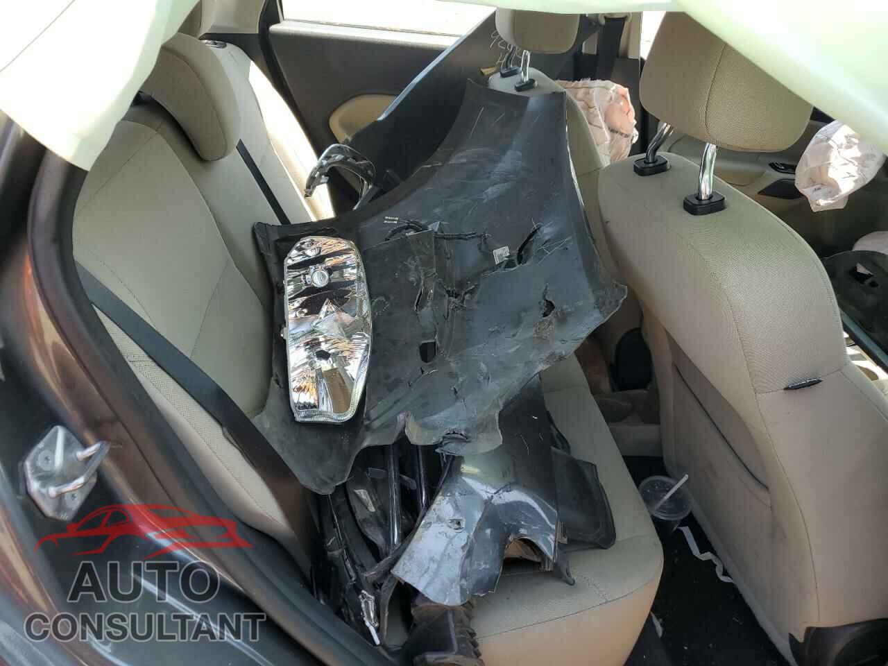 FORD FIESTA 2019 - 3FADP4EJ5KM102020