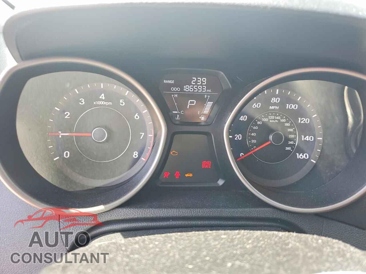 HYUNDAI ELANTRA 2012 - 5NPDH4AE9CH148473