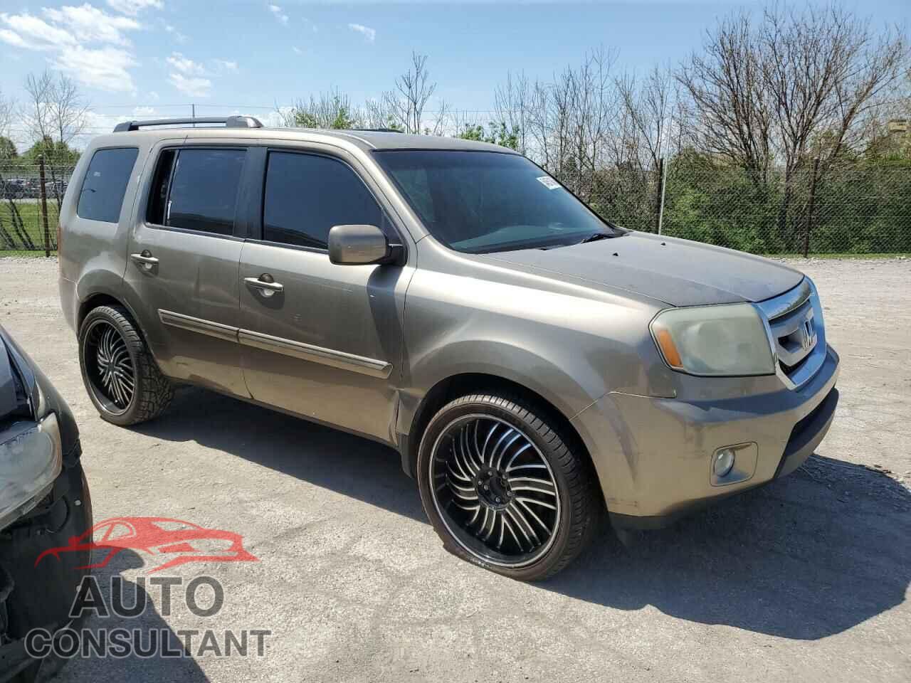 HONDA PILOT 2011 - 5FNYF3H51BB036593