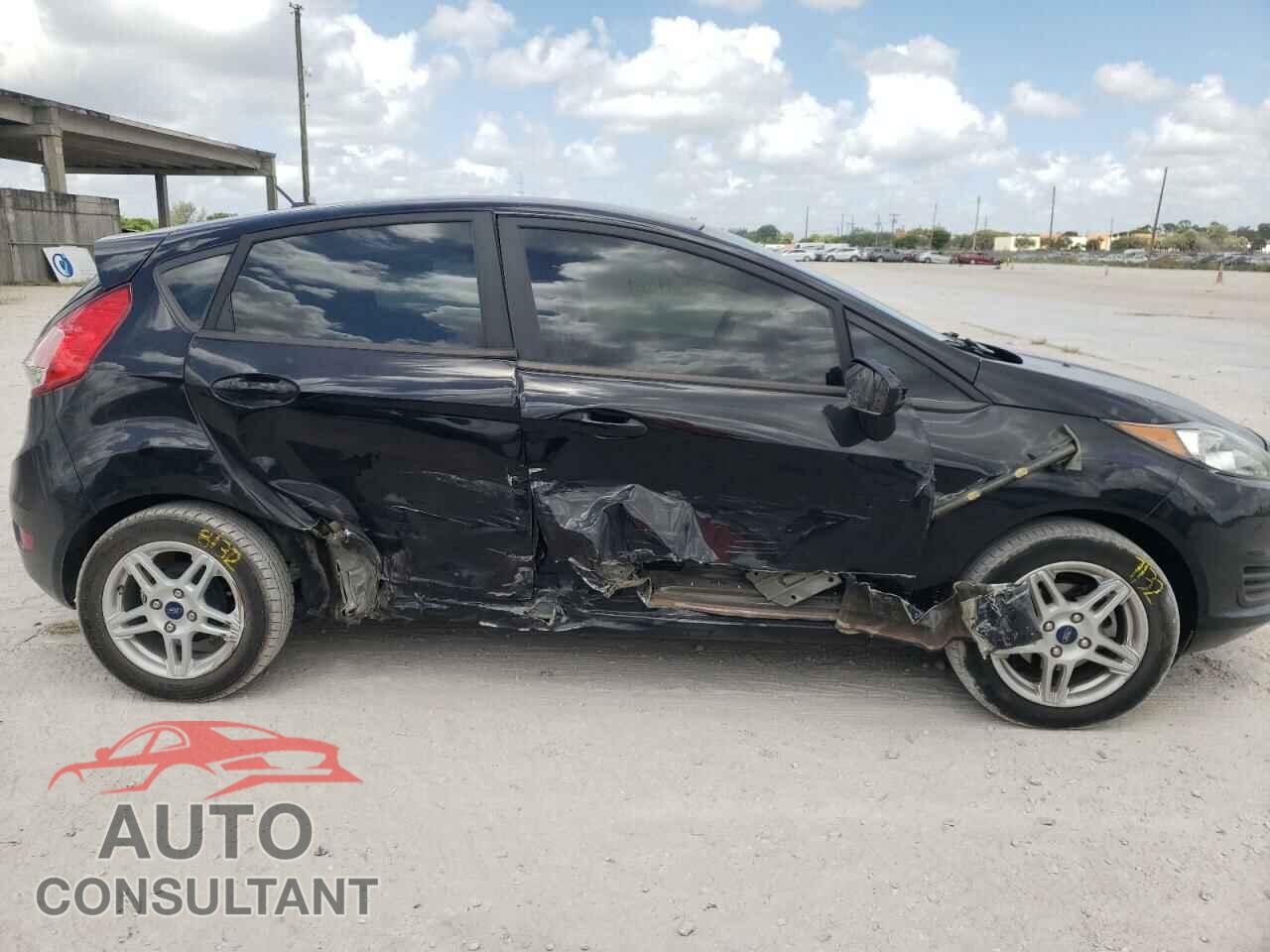 FORD FIESTA 2019 - 3FADP4EJ7KM103475