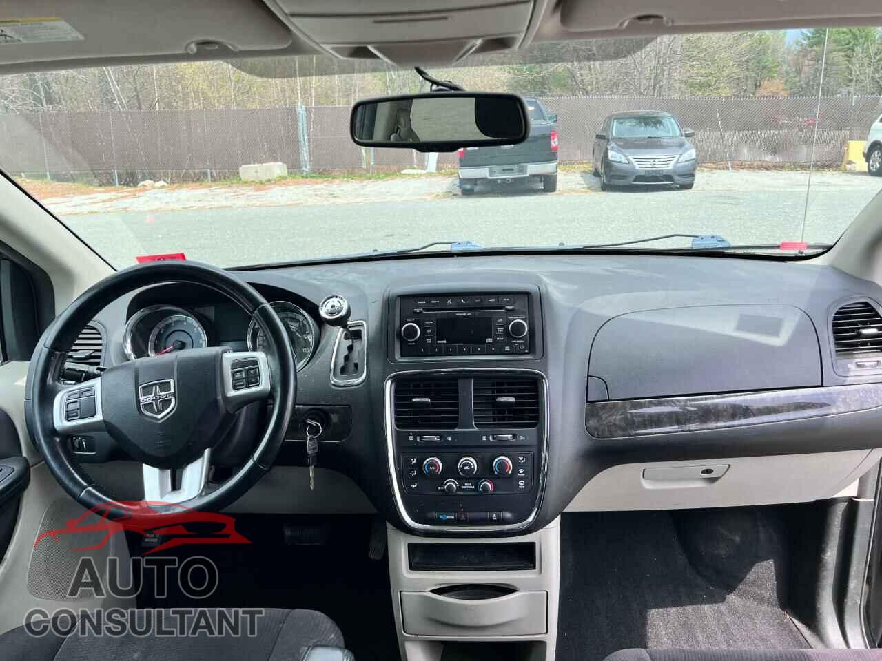 DODGE CARAVAN 2011 - 2D4RN4DG8BR686579
