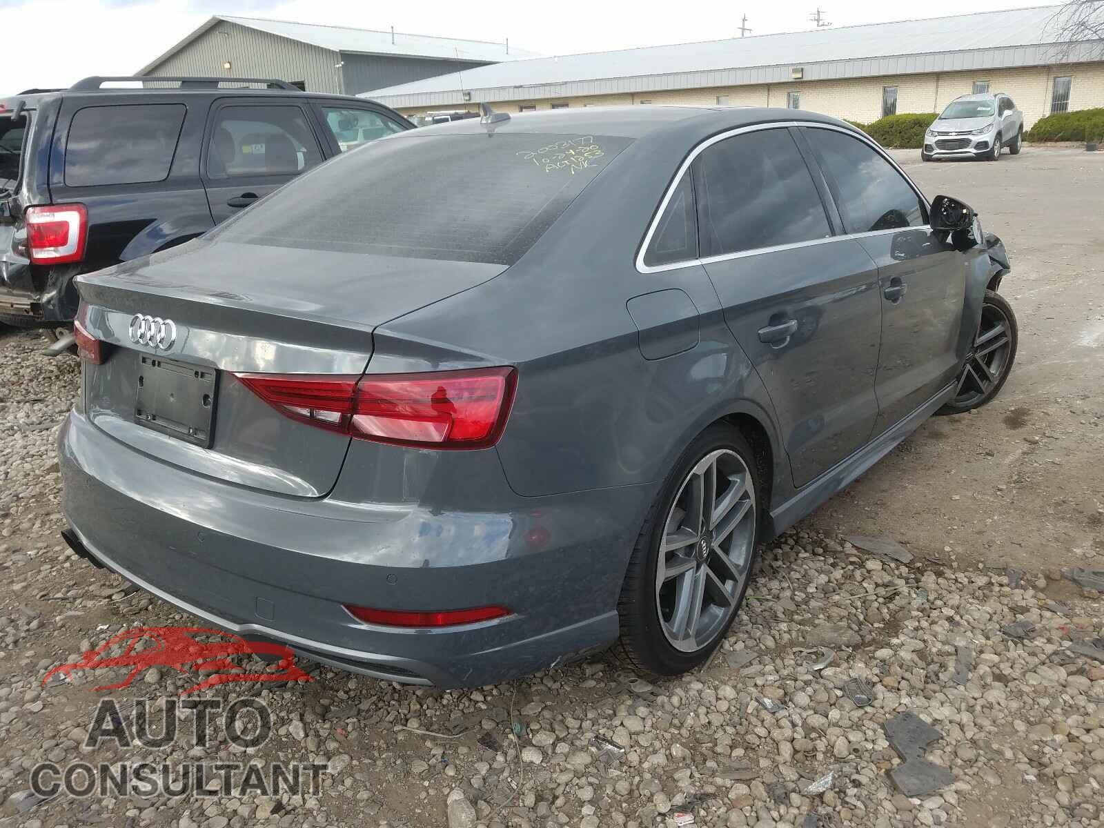 AUDI A3 2017 - WAUGUGFF7H1025665