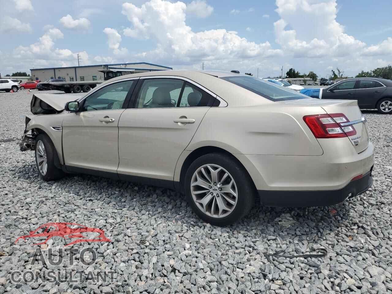 FORD TAURUS 2017 - 1FAHP2F82HG109964