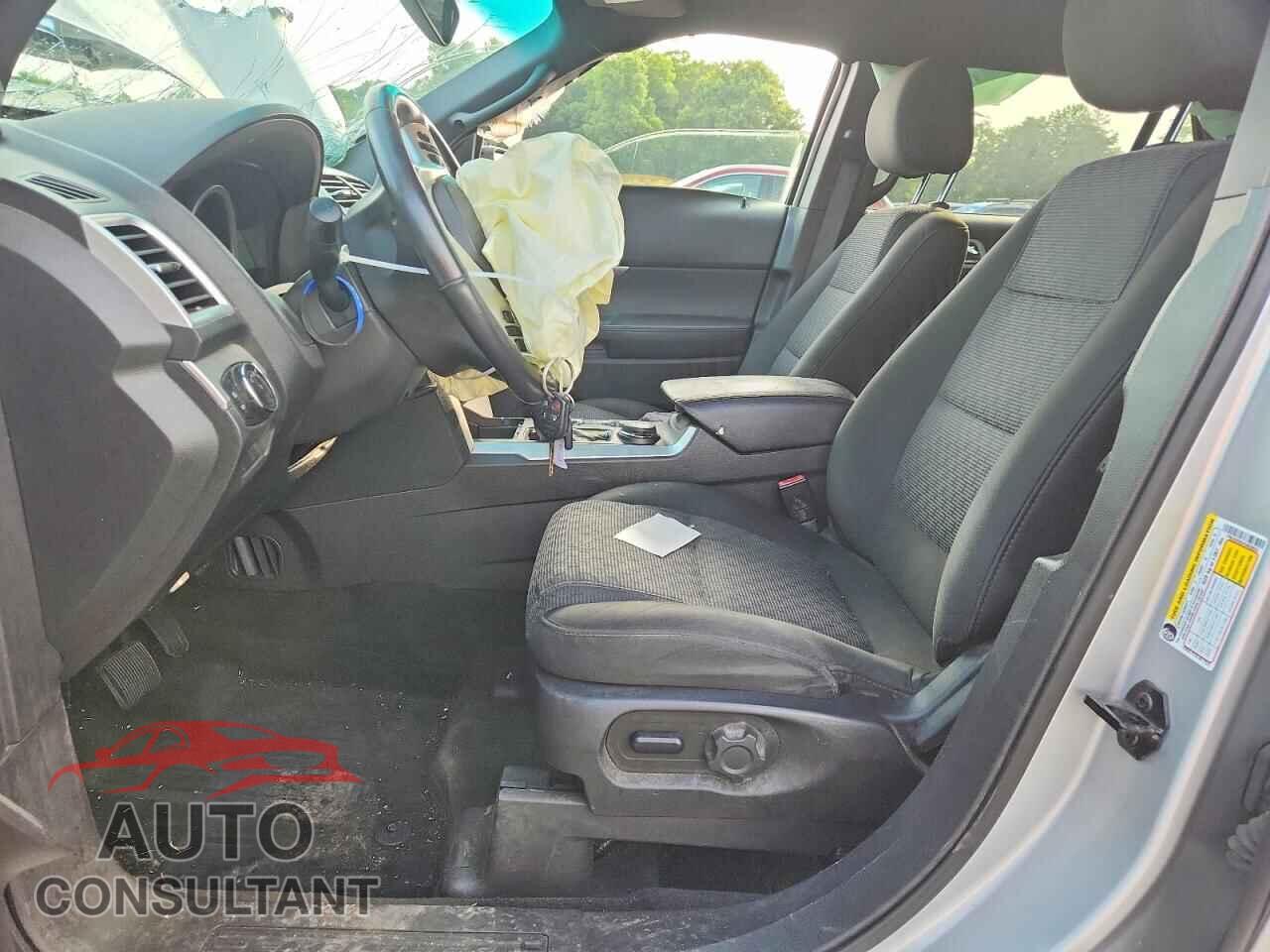 FORD EXPLORER 2015 - 1FM5K8D85FGB00654