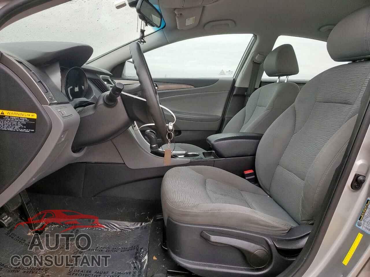 HYUNDAI SONATA 2014 - KMHEC4A42EA108929
