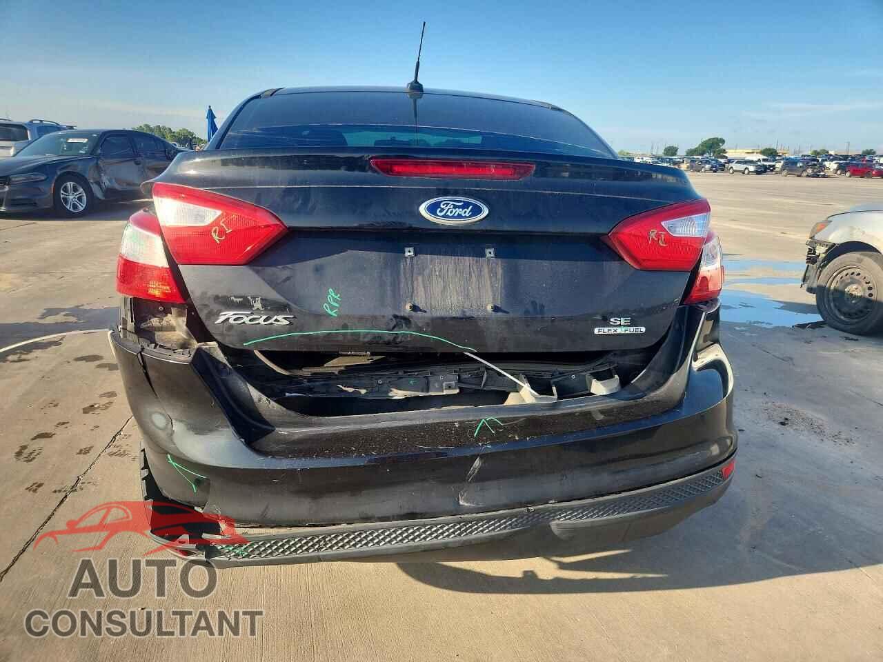 FORD FOCUS 2014 - 1FADP3F29EL460518