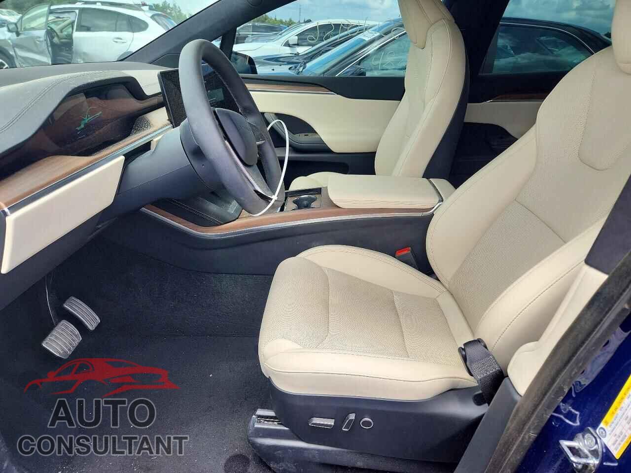TESLA MODEL X 2024 - 7SAXCAE53RF442126