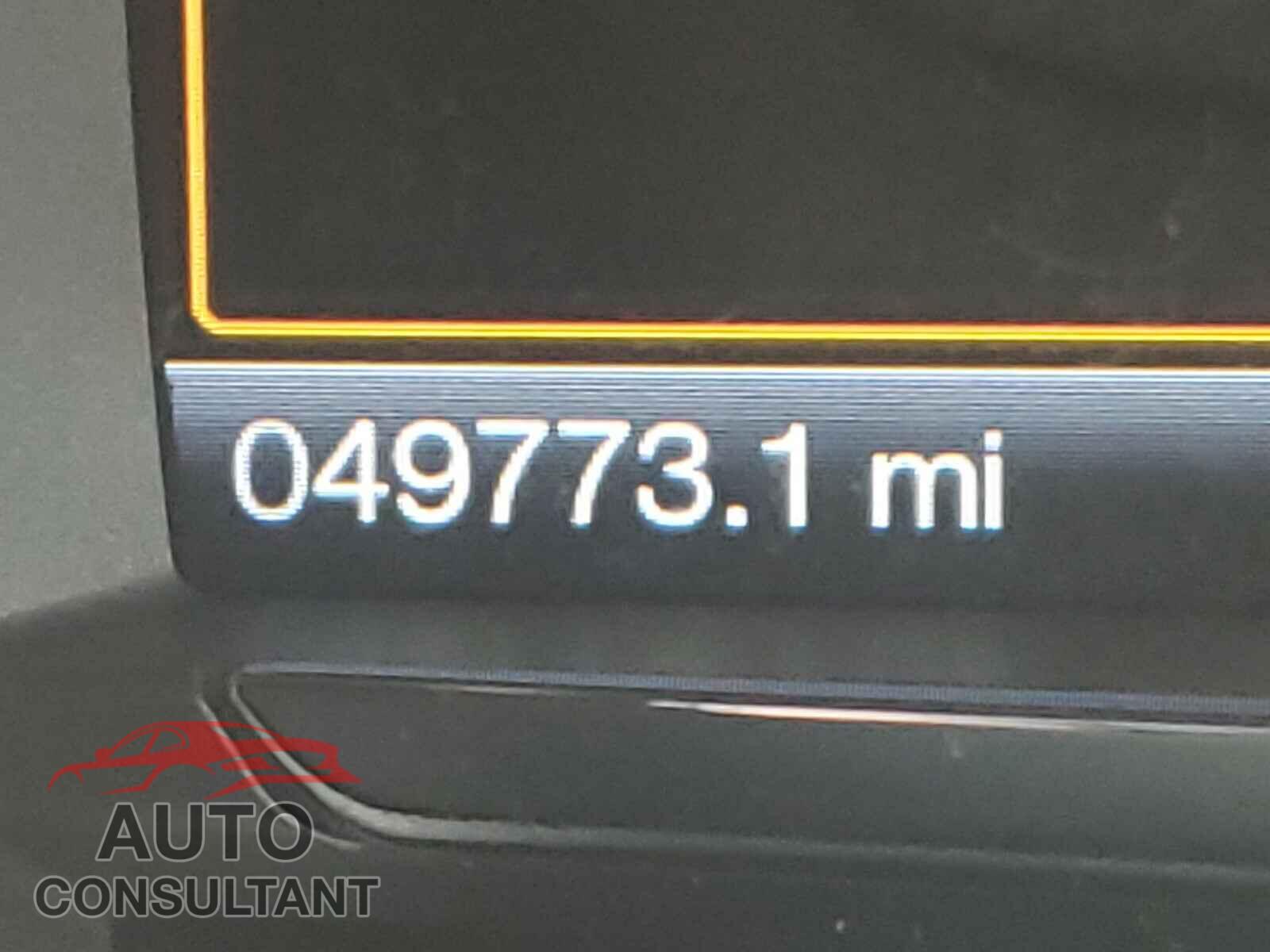 FORD TAURUS 2017 - 1FAHP2F88HG114926
