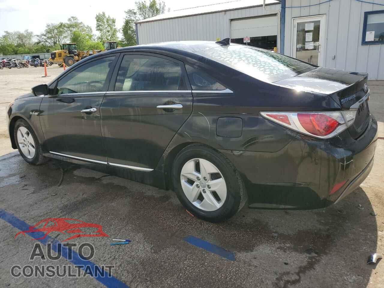 HYUNDAI SONATA 2012 - KMHEC4A44CA041067