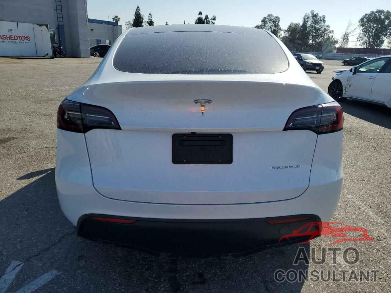 TESLA MODEL Y 2023 - 7SAYGDEE1PA072010