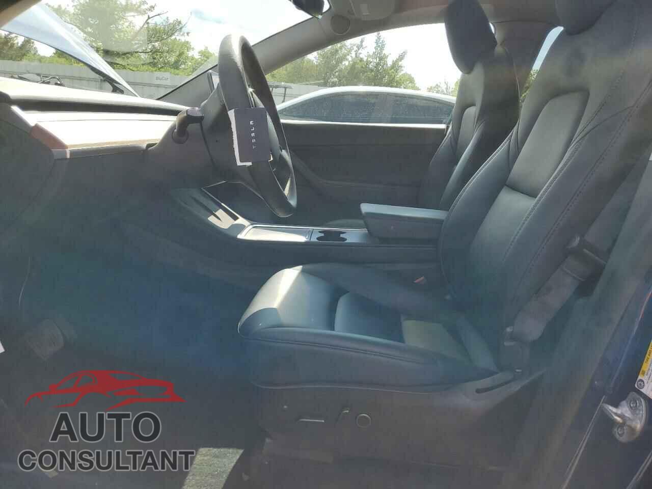 TESLA MODEL Y 2022 - 7SAYGAEE3NF378883