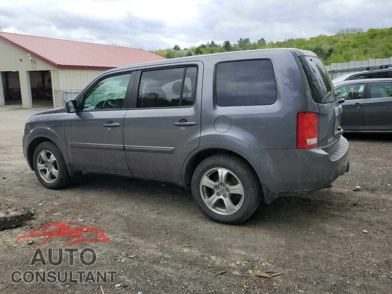 HONDA PILOT 2015 - 5FNYF4H77FB054870