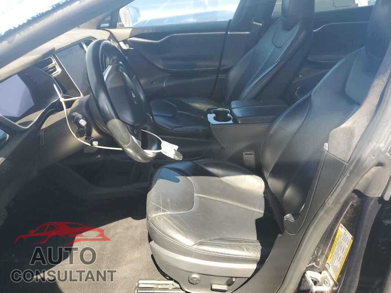 TESLA MODEL S 2015 - 5YJSA1H20FF084302