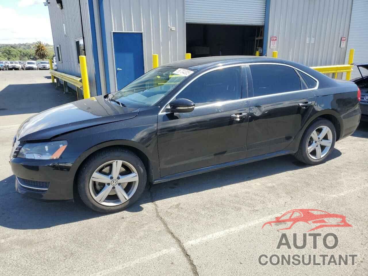 VOLKSWAGEN PASSAT 2012 - 1VWBP7A35CC095113