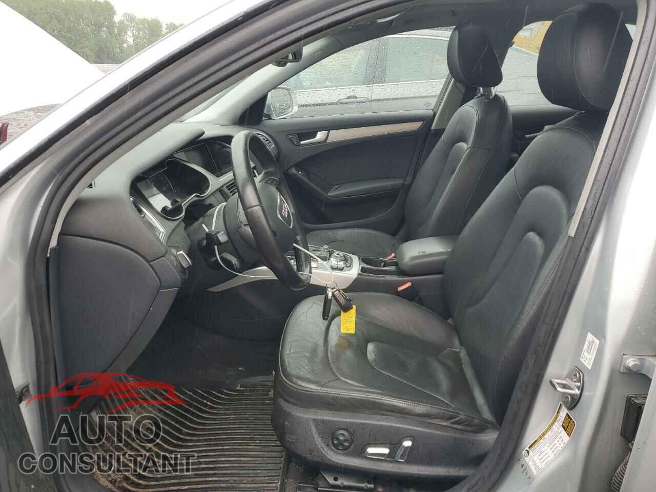 AUDI A4 2013 - WAUFFAFL9DN005297