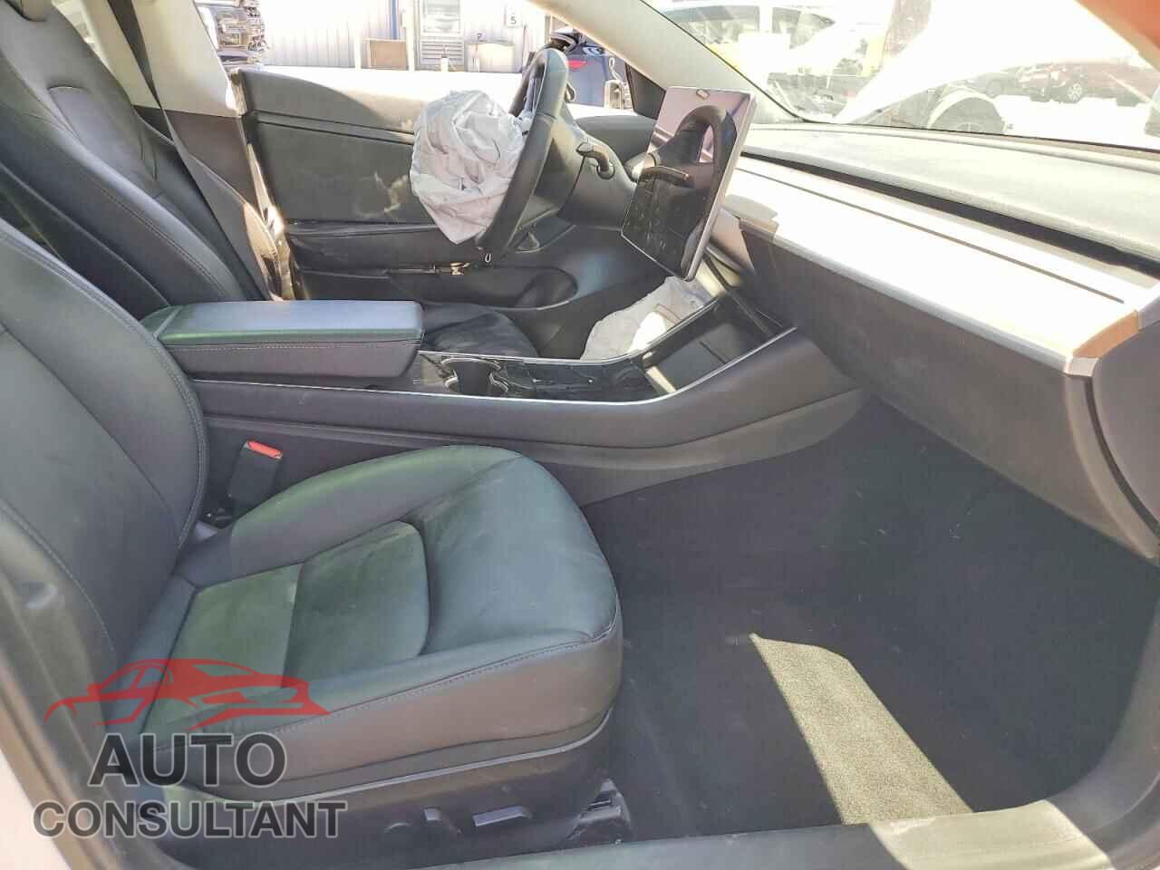 TESLA MODEL 3 2020 - 5YJ3E1EA1LF632503