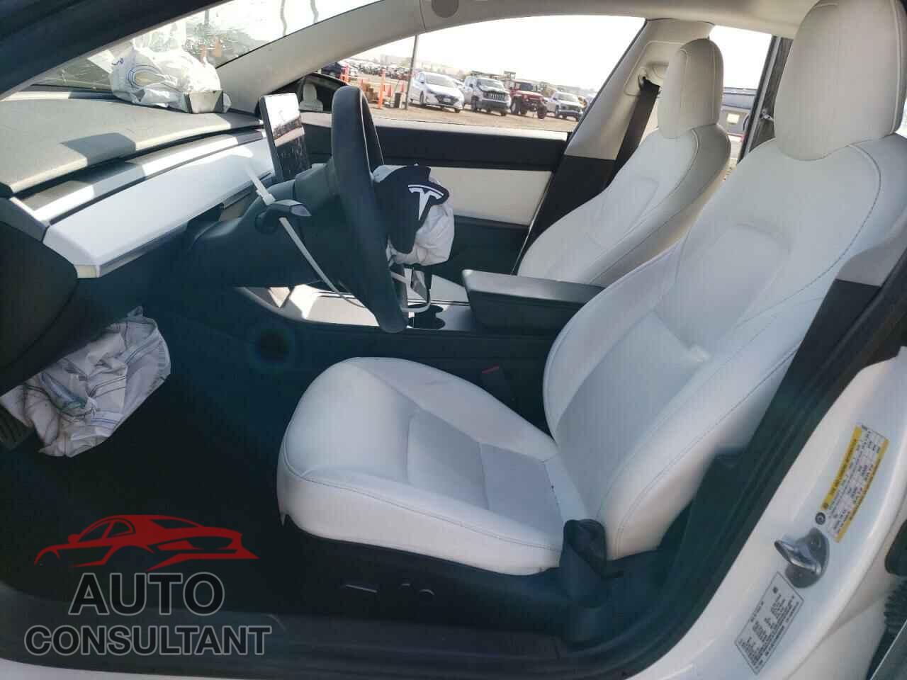 TESLA MODEL 3 2021 - 5YJ3E1EC4MF926450