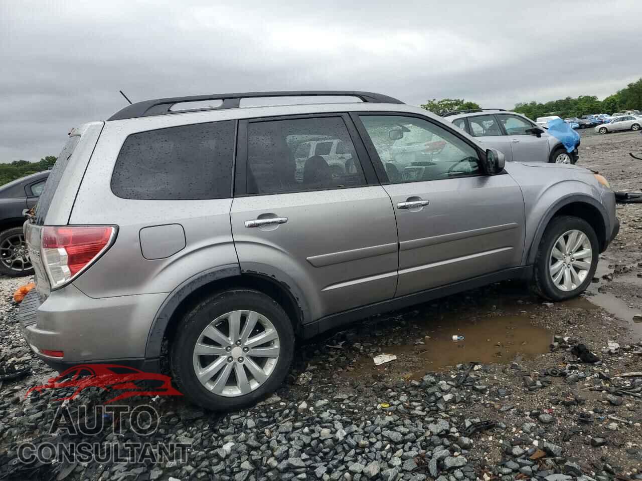 SUBARU FORESTER 2011 - JF2SHAECXBH740090