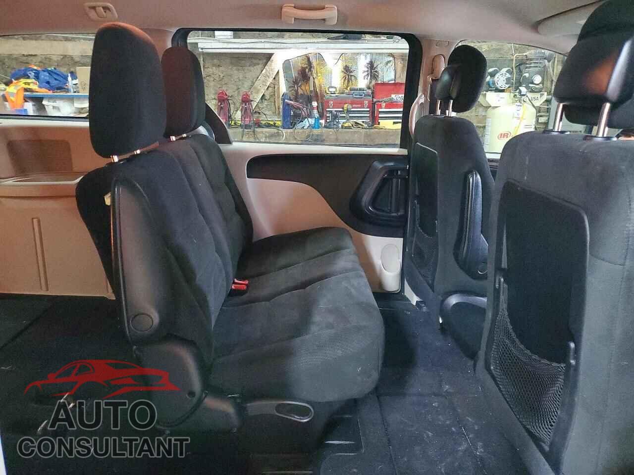 DODGE CARAVAN 2015 - 2C4RDGBG5FR551179