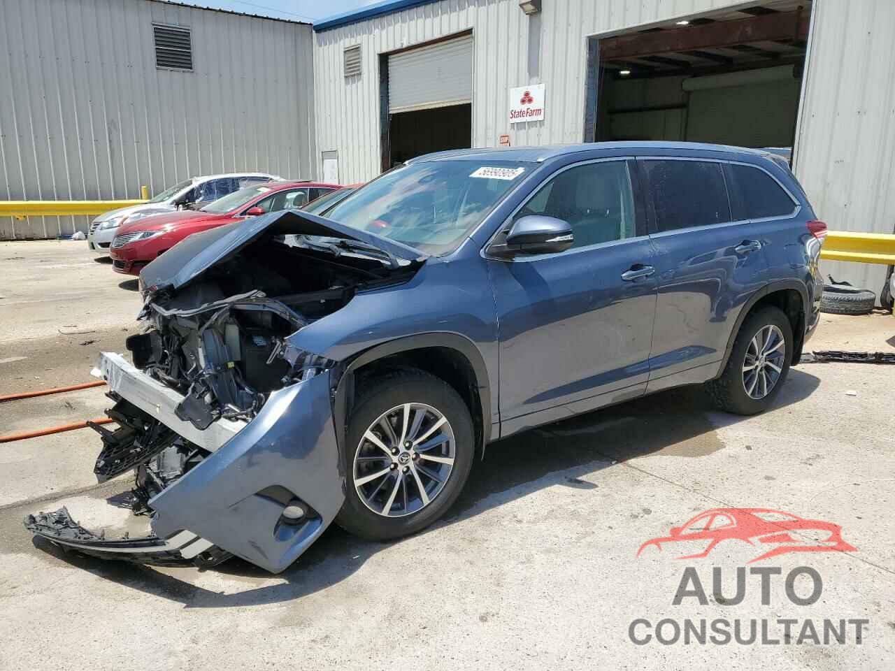 TOYOTA HIGHLANDER 2018 - 5TDKZRFH9JS260430
