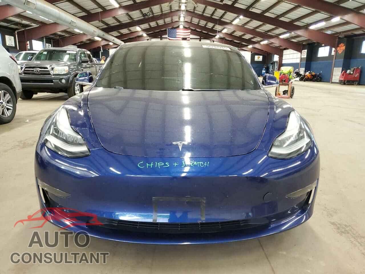 TESLA MODEL 3 2018 - 5YJ3E1EB8JF085171