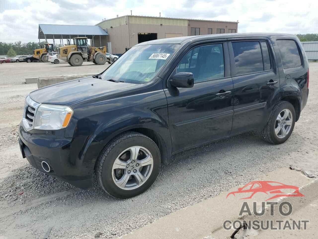 HONDA PILOT 2013 - 5FNYF4H45DB055910