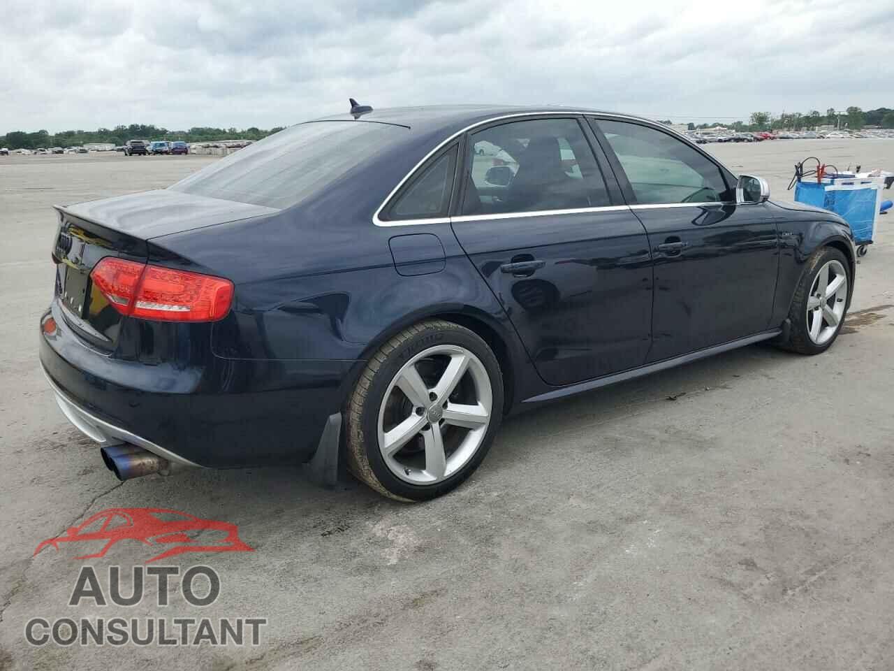 AUDI S4/RS4 2011 - WAUBGAFL2BA144736