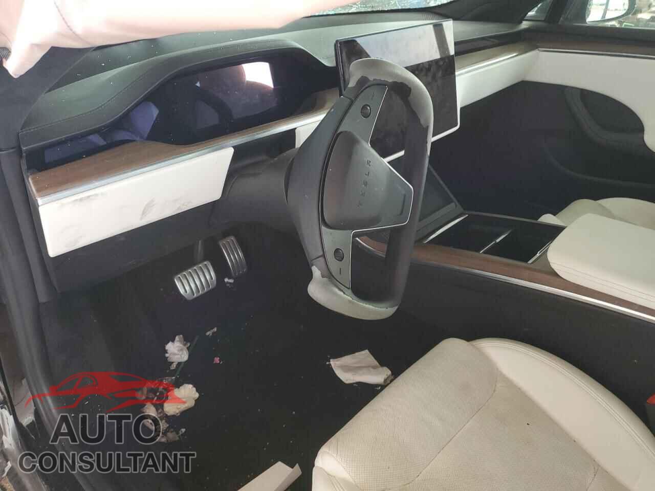 TESLA MODEL S 2022 - 5YJSA1E54NF484148