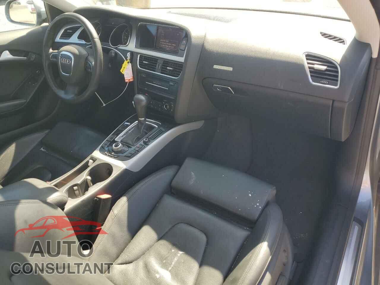 AUDI A5 2011 - WAULFAFR9BA049683