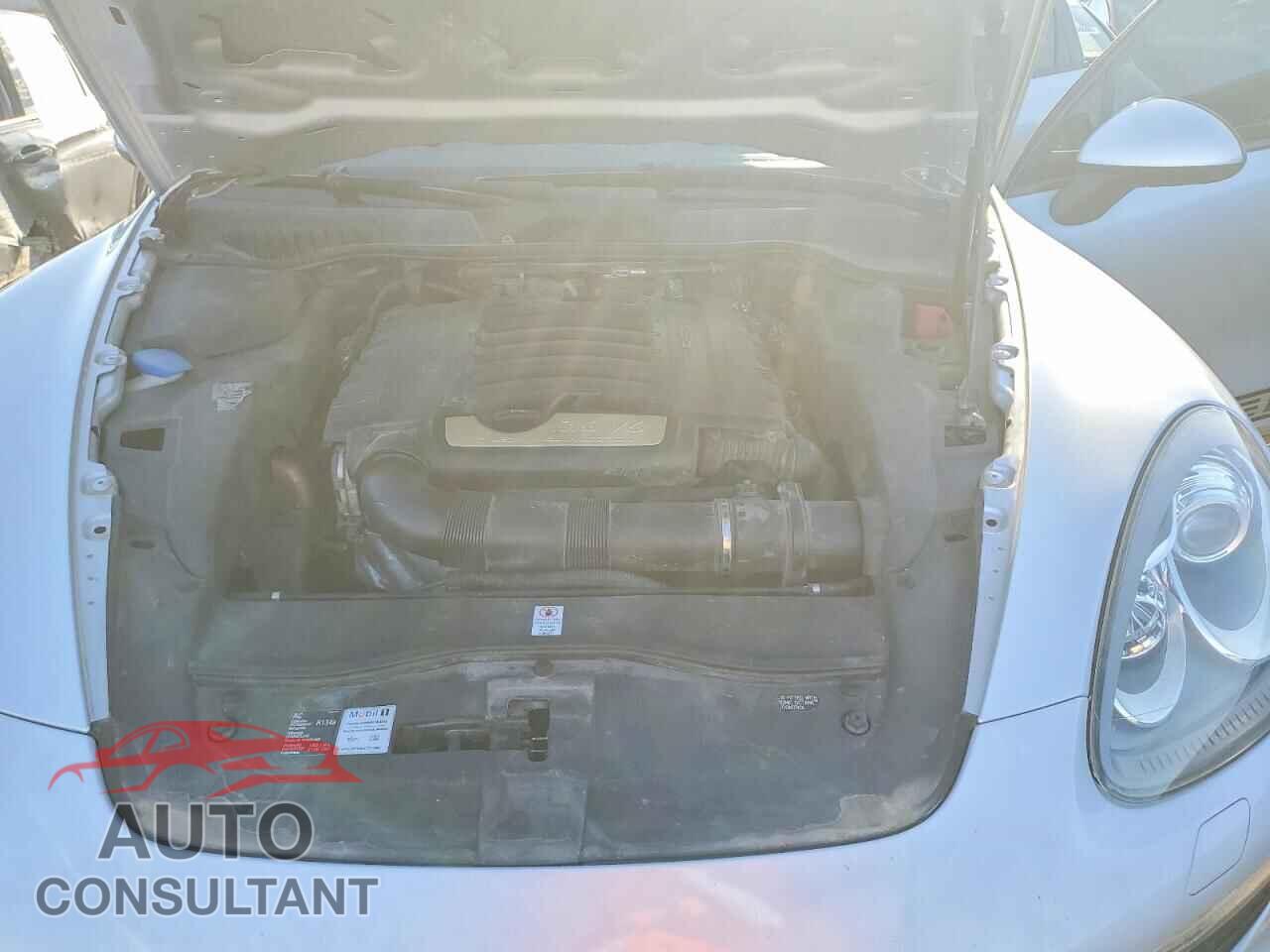 PORSCHE CAYENNE 2012 - WP1AA2A26CLA09784