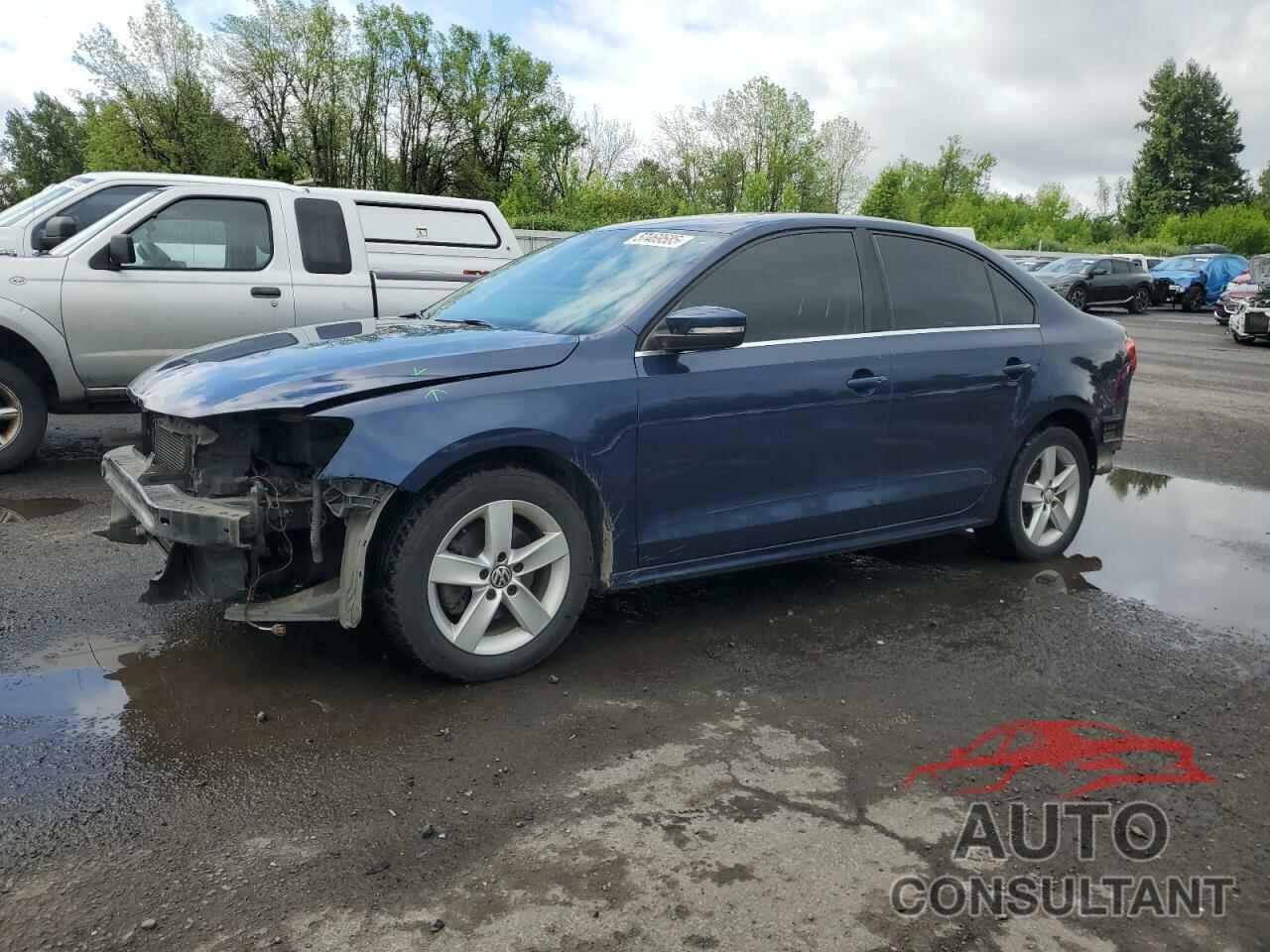 VOLKSWAGEN JETTA 2011 - 3VWLL7AJ8BM131081
