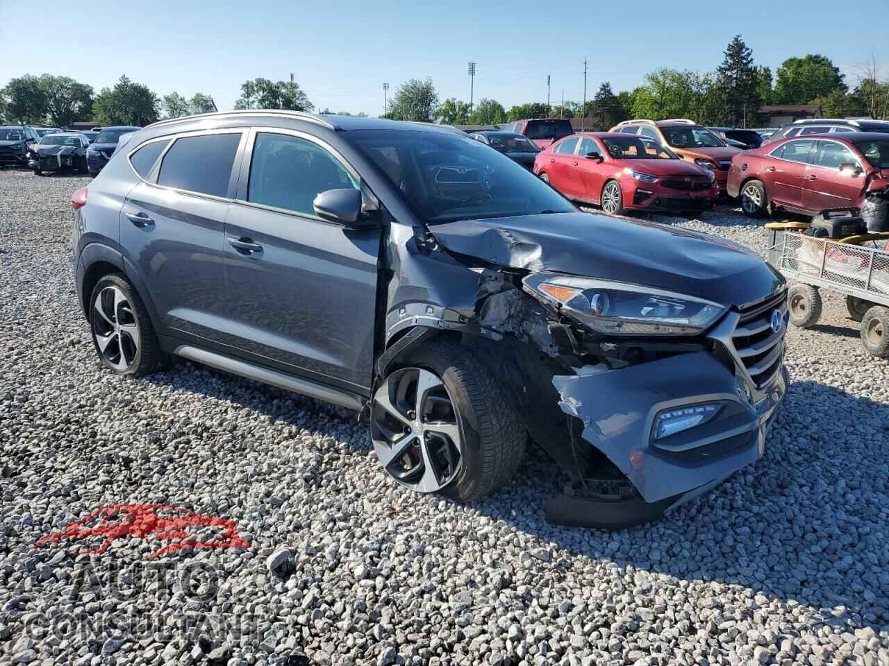 HYUNDAI TUCSON 2017 - KM8J33A29HU355438