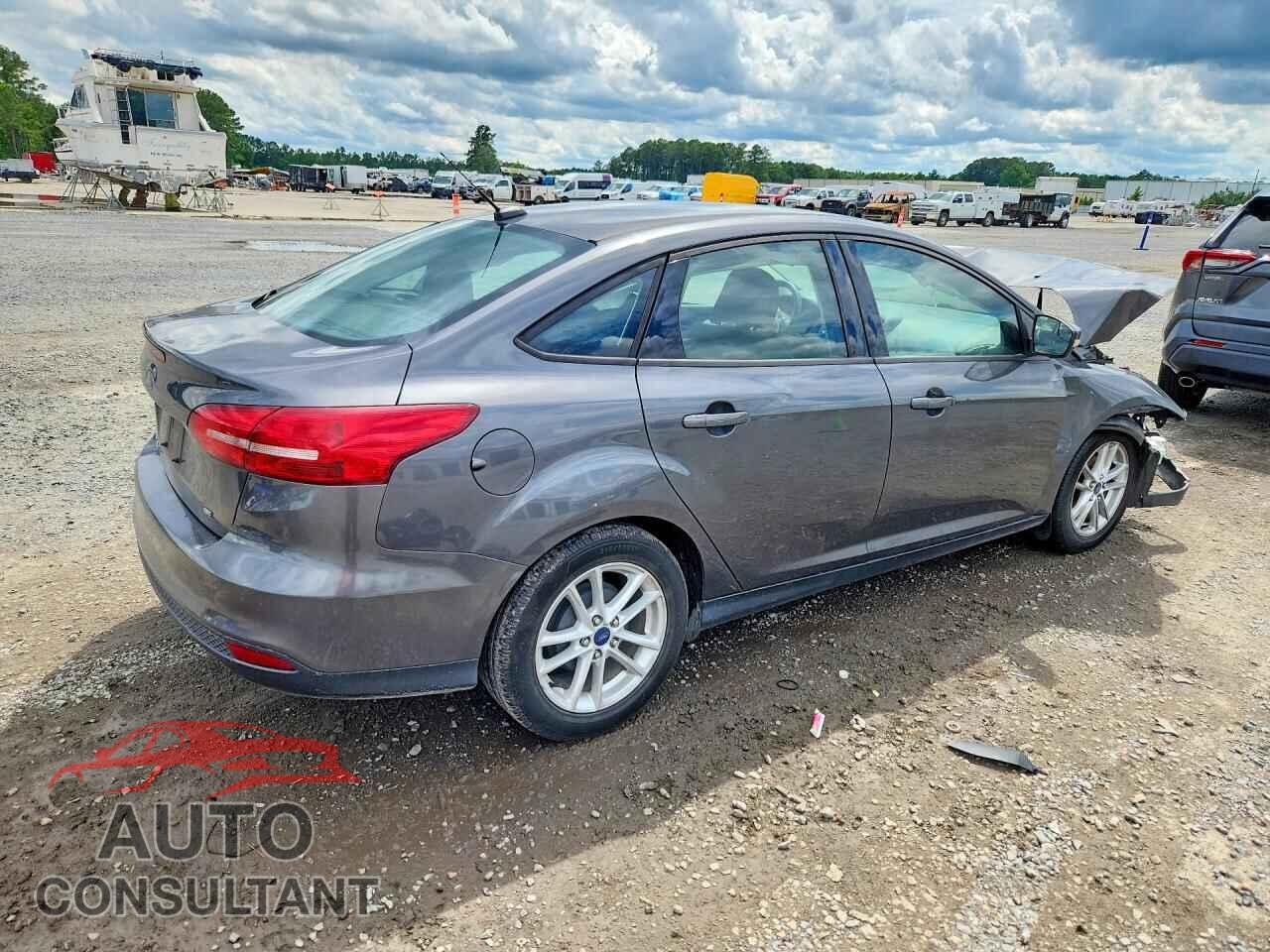FORD FOCUS 2017 - 1FADP3F29HL315497