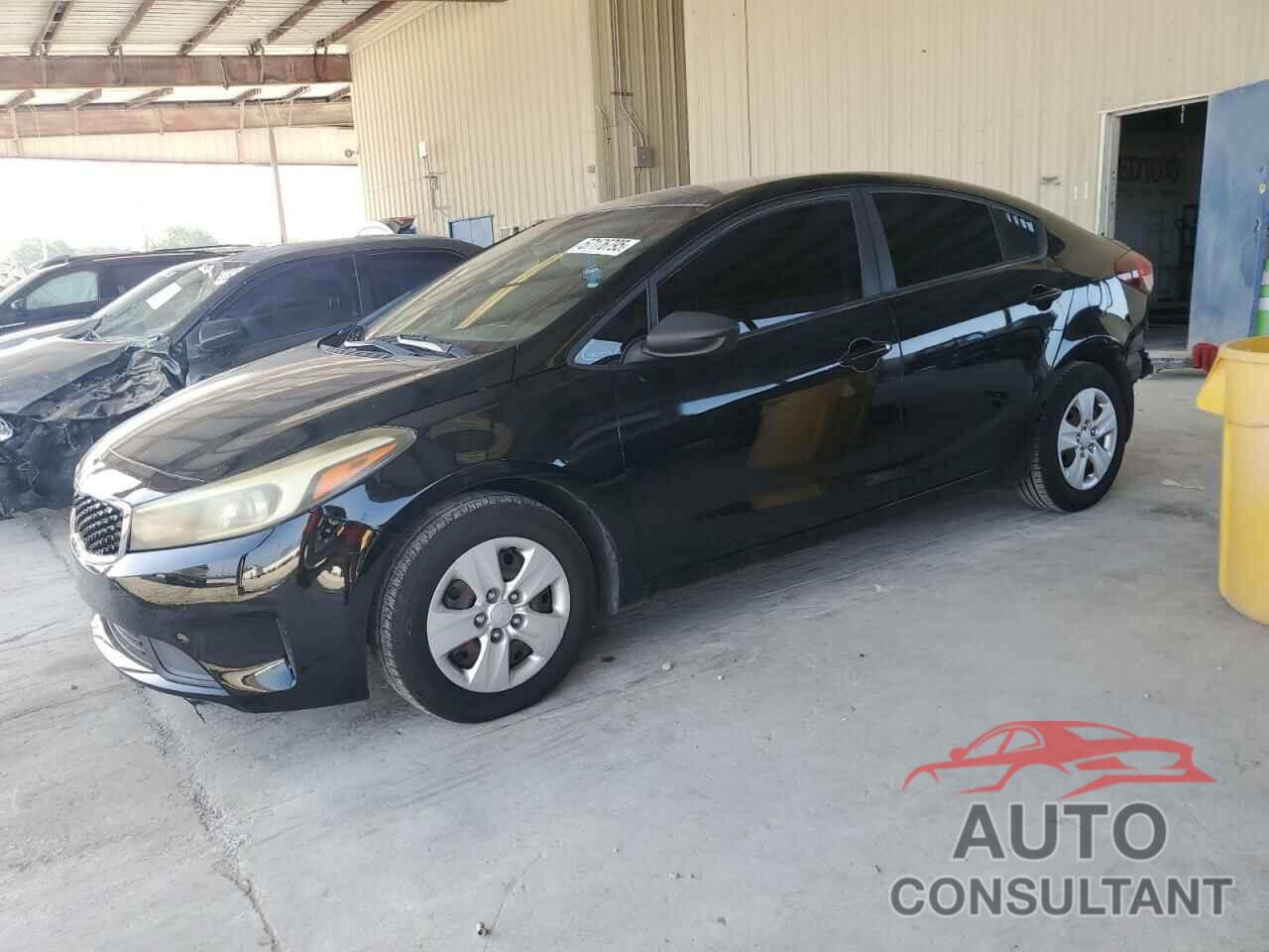KIA FORTE 2017 - 3KPFK4A7XHE028558