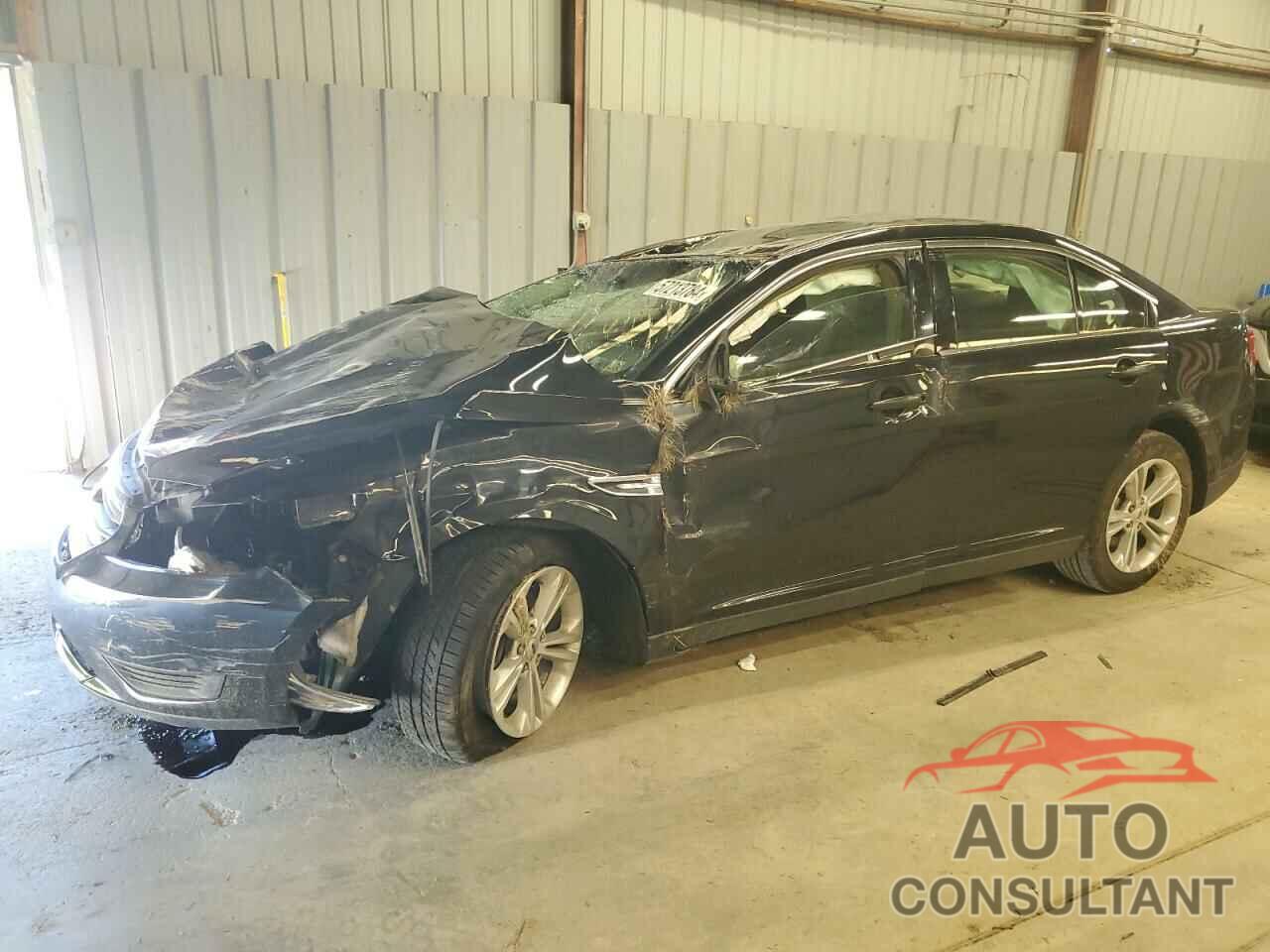 FORD TAURUS 2018 - 1FAHP2D87JG135534