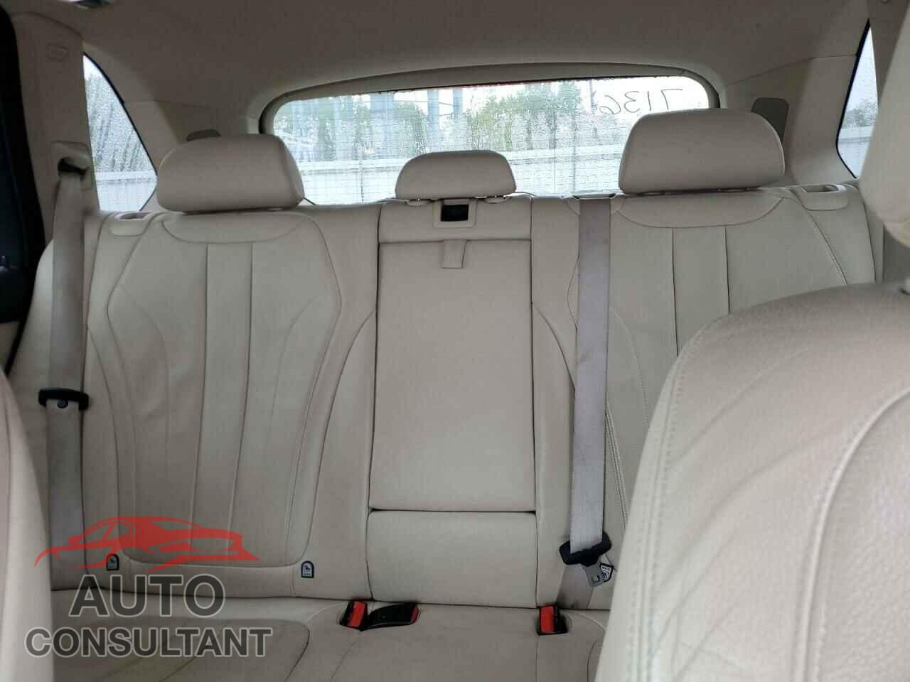 BMW X5 2015 - 5UXKR0C55F0K58172