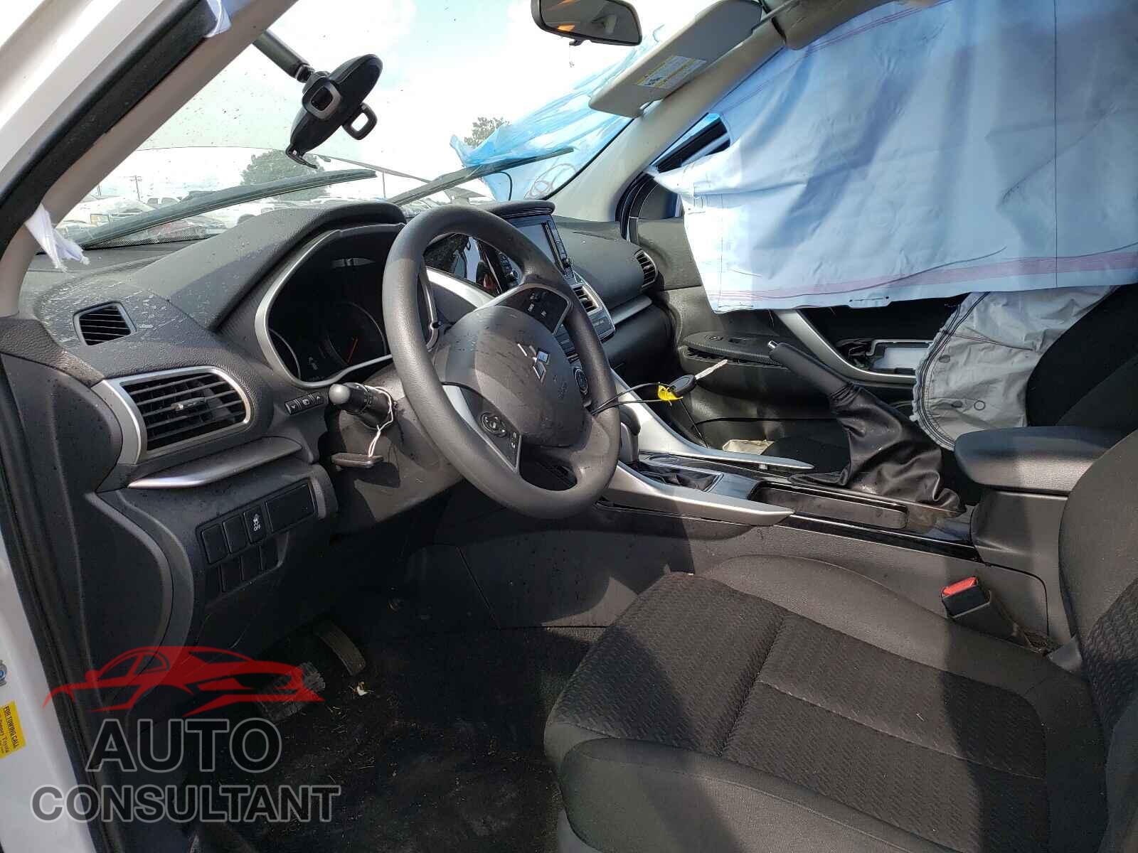 MITSUBISHI ECLIPSE 2018 - JA4AS3AA7JZ042227