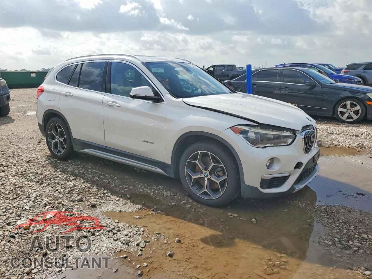 BMW X1 2016 - WBXHT3C33G5E56496