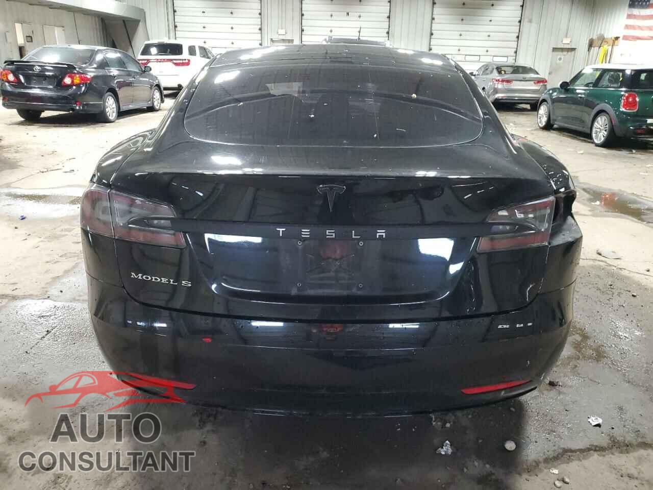 TESLA MODEL S 2016 - 5YJSA1E13GF157708