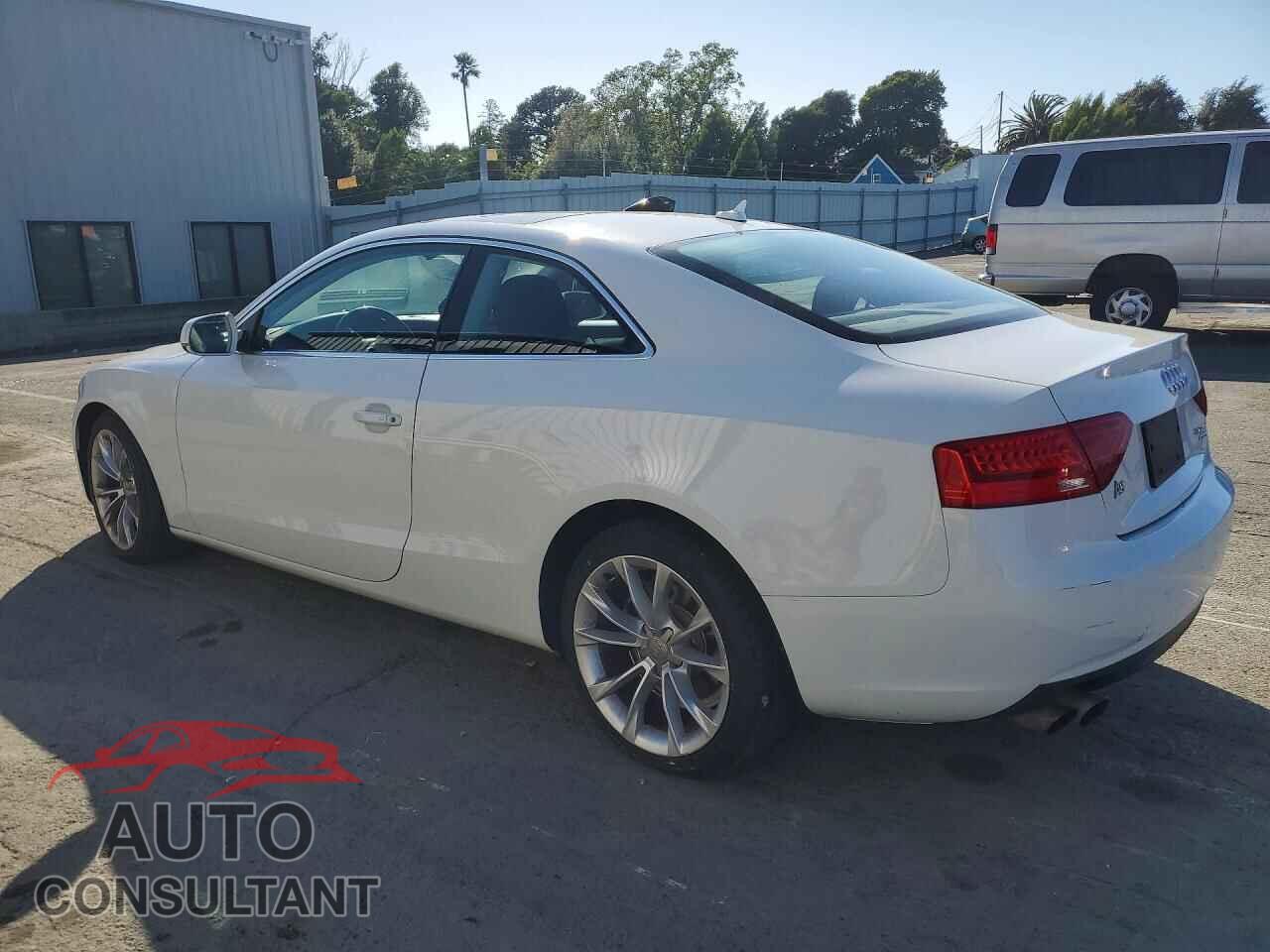 AUDI A5 2014 - WAUCFAFR1EA003723