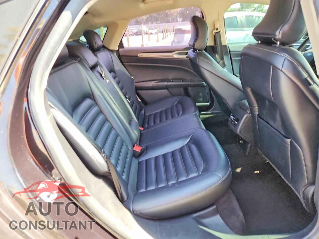 FORD FUSION 2019 - 3FA6P0CD2KR141911