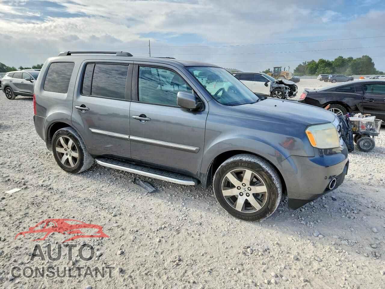 HONDA PILOT 2013 - 5FNYF3H9XDB025498